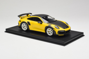 Porsche 911 992 TechArt GTstreet R Amarillo Con Llantas Blancas TechArt 1:18 REMC015 Resina - imagen 3 de 6