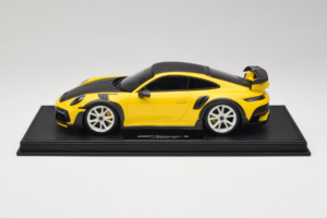 Porsche 911 992 TechArt GTstreet R Amarillo Con Llantas Blancas TechArt 1:18 REMC015 Resina