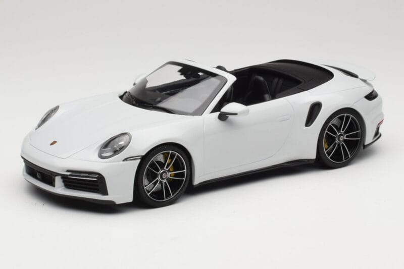 Porsche 911 992 Turbo S Descapotable White Metallic Minichamps 1:18 155069080 Metal