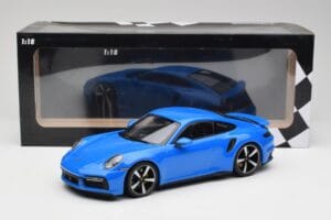 Porsche 911 992 Turbo S Gentian Azul Minichamps 1:18 155069074 Metal - imagen 6 de 6