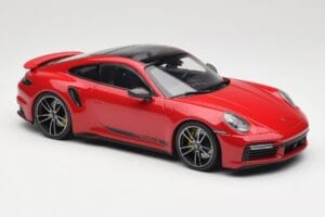Porsche 911 992 Turbo S Rojo Minichamps 1:18 155069070 Metal - imagen 4 de 6