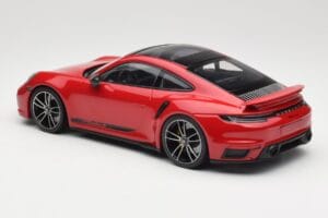 Porsche 911 992 Turbo S Rojo Minichamps 1:18 155069070 Metal - imagen 5 de 6