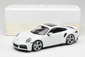 Porsche 911 992 Turbo S Blanco Concept Minichamps 1:18 WAP0211620CNP Metal - imagen 6 de 6