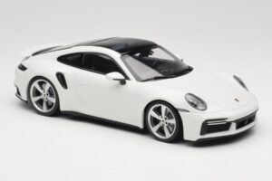 Porsche 911 Turbo S 992 Blanco Minichamps 1:18 WAP0211620RTRB Metal - imagen 4 de 6
