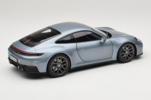 Porsche 911 992.2 Carrera Polar Silver Metallic Norev 1:18 187170 Metal - imagen 3 de 8