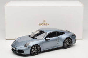 Porsche 911 992.2 Carrera Polar Silver Metallic Norev 1:18 187170 Metal - imagen 8 de 8