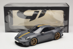 Porsche 911 992.2 GT3 Touring State Grey Neo GT Spirit 1:18 GT577 Resina - imagen 6 de 6