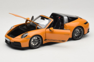 Porsche 911 992.2 Targa 4 GTS Bahama Yellow Norev 1:18 187190 Metal - imagen 2 de 10