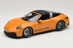 Porsche 911 992.2 Targa 4 GTS Bahama Yellow Norev 1:18 187190 Metal - imagen 3 de 10