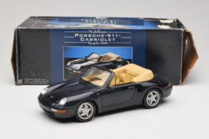 Porsche 911 993 Descapotable Azul Oscuro Tchibo 1:18 46619 Metal - imagen 8 de 8