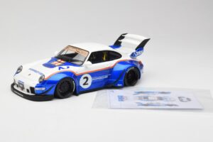 Porsche 911 993 RWB X Liberty Walk Blanco Con Azul GT Spirit 1:18 GT530 Resina - imagen 7 de 8