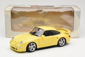 Porsche 911 993 Turbo S Amarillo UT Models 1:18 27836 Metal - imagen 8 de 8