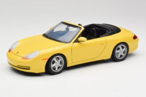 Porsche 911 996 Descapotable Speed Amarillo UT Models 1:18 27906 Metal