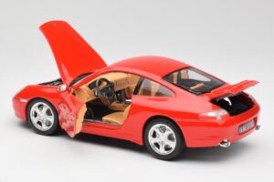 Porsche 911 996 Carrera 4 Rojo Bburago 1:18 30085 Metal - imagen 5 de 8