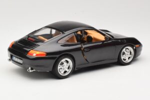 Porsche 911 996 Carrera Negro Bburago 1:18 3385-M2 Metal - imagen 3 de 8