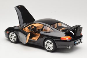 Porsche 911 996 Carrera Negro Bburago 1:18 3385-M2 Metal - imagen 5 de 8