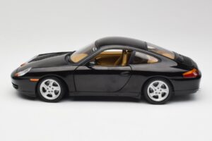 Porsche 911 996 Carrera Negro Gate 1:18 1043 Metal - imagen 4 de 8