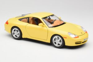 Porsche 911 996 Carrera Amarillo Bburago 1:18 30085-M1 Metal - imagen 6 de 8