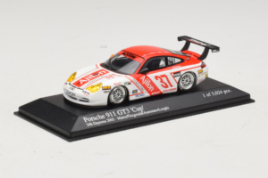 Porsche 911 996 GT3 Cup #37 Matos / Fitzgerald Rolex 24 at Daytona 2005 Minichamps 1:43 400056237 Metal - imagen 2 de 4