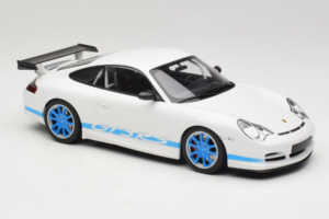 Porsche 911 996 GT3 RS Blanco Franjas Azules Minichamps 1:18 155062021 Metal - imagen 4 de 6