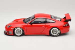Porsche 911 996 GT3 RSR FIA GT 2004 Rojo Minichamps 1:18 100046400 Metal - imagen 4 de 8