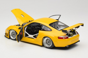 Porsche 911 996 GT3 RSR Yello ALMS 2004 Minichamps 1:18 100046401 Metal - imagen 5 de 8