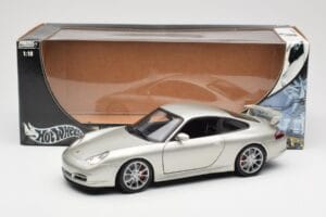 Porsche 911 996 GT3 Plata Hot Wheels 1:18 C2590 Metal - imagen 8 de 8