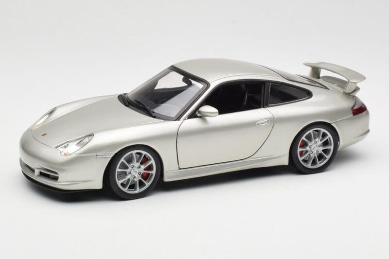 Porsche 911 996 GT3 Plata Hot Wheels 1:18 C2590 Metal