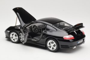 Porsche 911 996 Turbo Negro Bburago 1:18 18-12030 Metal - imagen 5 de 8
