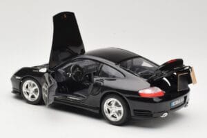 Porsche 911 996 Turbo Negro Bburago 1:18 3367 Metal - imagen 5 de 8