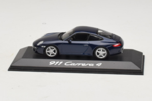 Porsche 911 997 Carrera 4 Dark Blue Metallic Minichamps 1:43 WAP02010016 Metal