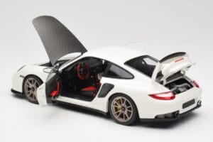 Porsche 911 997 GT2 RS Blanco Minichamps 1:18 100069400 Metal - imagen 5 de 8