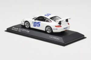 Porsche 911 997 GT3 Cup #5 Presentation 2005 Minichamps 1:43 400056400 Metal - imagen 3 de 4