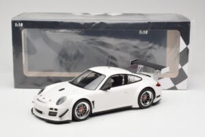 Porsche 911 997 GT3 R Street Blanco Minichamps 1:18 151108900 Metal - imagen 6 de 6