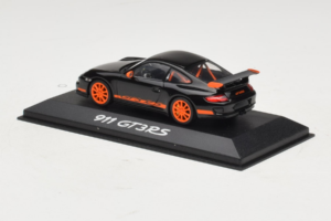 Porsche 911 997 GT3 RS Negro Naranja Minichamps 1:43 WAP02012817-R1 Metal - imagen 3 de 4