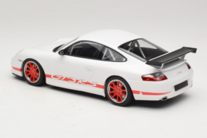 Porsche 911 996 GT3 RS Blanco Franja Roja Minichamps 1:18 155062020 Metal - imagen 5 de 6