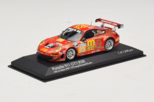 Porsche 911 997 GT3 RSR #75 O. Young / P. Hesnault 24 Hours of Le Mans 2009 Minichamps 1:43 400096975 Metal - imagen 2 de 4