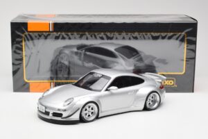 Porsche 911 997 RWB Abu Dhabi IXO 1:18 18CMC166 Metal - imagen 6 de 6