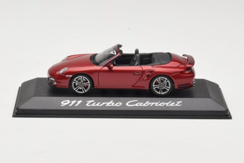 Porsche 911 997 Turbo Descapotable Rojo Minichamps 1:43 WAP0200130A Metal