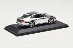 Porsche 911 997 Turbo Chrome Silver Minichamps 1:43 WAP02060816-R Metal - imagen 2 de 5