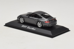 Porsche 911 997 Turbo Grey Metallic Minichamps 1:43 WAP02013016 Metal - imagen 3 de 5