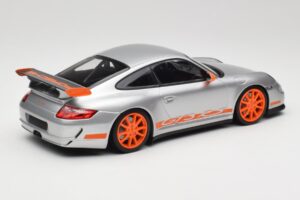 Porsche 911 997.1 GT3 RS Plata con Llantas Naranjas Minichamps 1:18 155062120 Metal - imagen 2 de 6