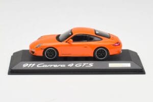 Porsche 911 997.2 Carrera 4 GTS Naranja Minichamps 1:43 WAP0201140C Metal