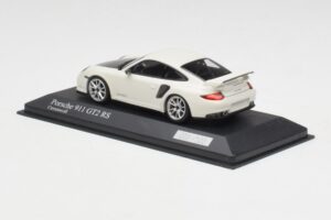 Porsche 911 997.2 GT2 RS Blanco con Llantas Plateadas Minichamps 1:43 400069405 Metal - imagen 3 de 4