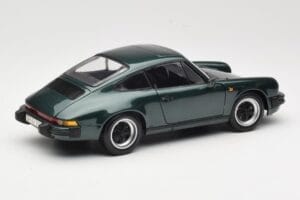 Porsche 911 Carrera Green Metallic Minichamps 1:18 100063022 Metal - imagen 3 de 8