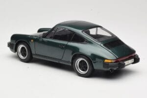Porsche 911 Carrera Green Metallic Minichamps 1:18 100063022 Metal - imagen 7 de 8