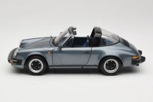 Porsche 911 SC Plata Minichamps 1:18 100063060 Metal - imagen 4 de 8