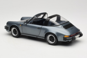 Porsche 911 SC Plata Minichamps 1:18 100063060 Metal - imagen 7 de 8