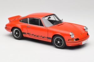 Porsche 911 Carrera RS 2.7 Naranja & Franjas Negras AUTOart 1:18 78054 Metal - imagen 6 de 8