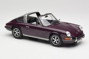 Porsche 911 E Targa Morado Norev 1:18 187644 Metal - imagen 5 de 7